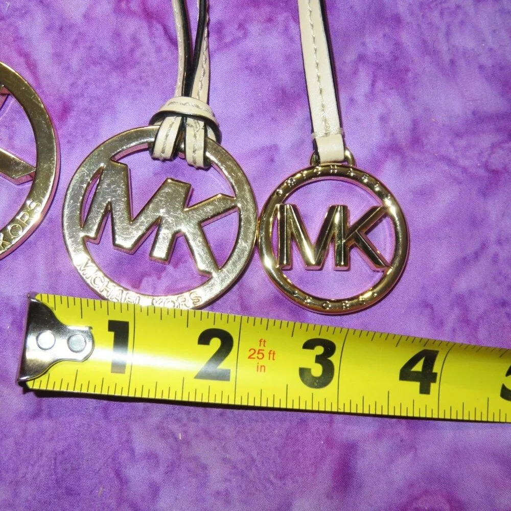 Michael Kors Medallions Bag Charms keychain